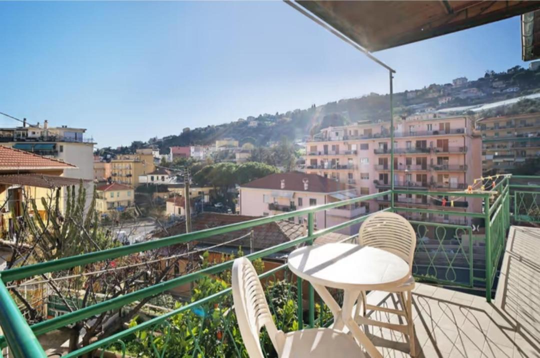 Casa vacanze Sanremo Esterno foto
